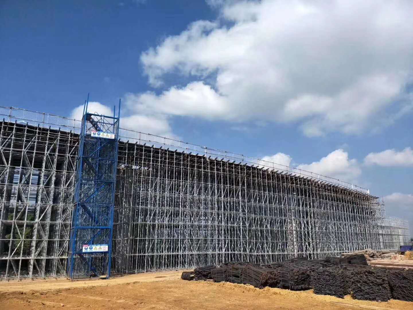 盤扣腳手架搭建周期短,經濟效益好! 盤扣腳手架搭建周期短,經濟效益好!